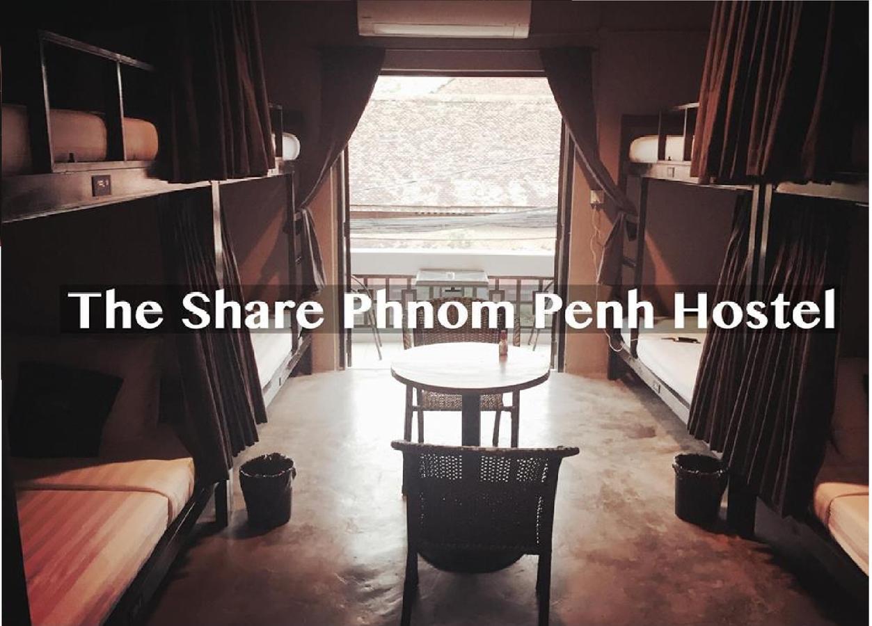 The Share Phnom Penh Hostel Bagian luar foto